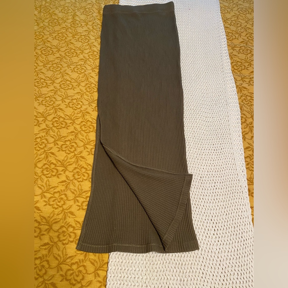 American Apparel Green Ribbed Maxi Skirt